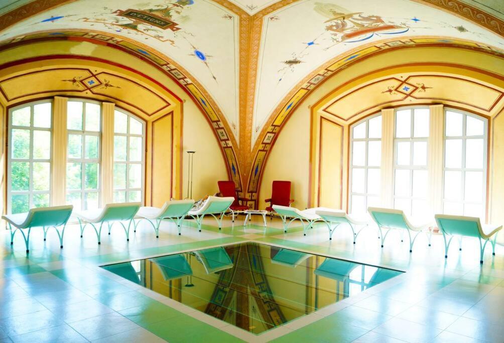 Chez Louise, Appartement T3 A Deux Pas Du Centre Bagnères-de-Luchon エクステリア 写真
